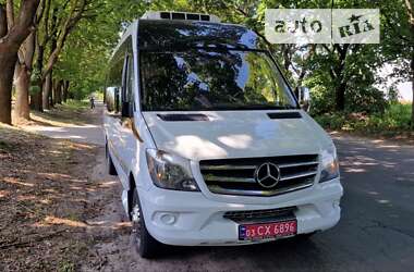 Туристический / Междугородний автобус Mercedes-Benz Sprinter 2015 в Ровно