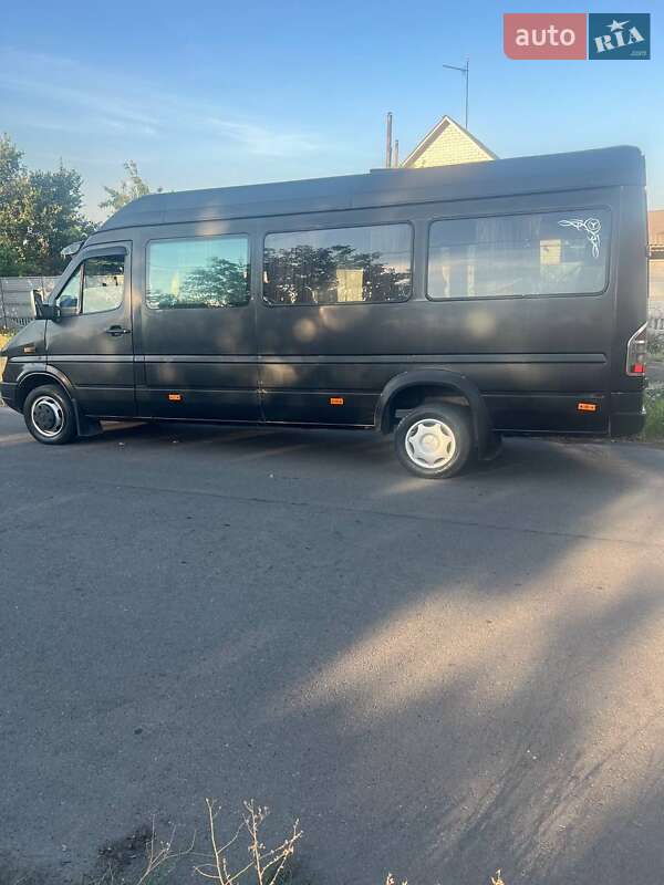 Городской автобус Mercedes-Benz Sprinter 1999 в Кривом Роге