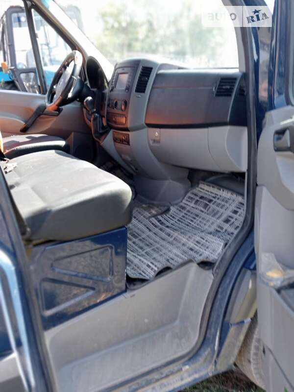 Грузовой фургон Mercedes-Benz Sprinter 2015 в Песчанке