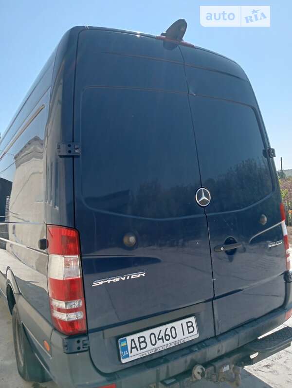 Грузовой фургон Mercedes-Benz Sprinter 2015 в Песчанке