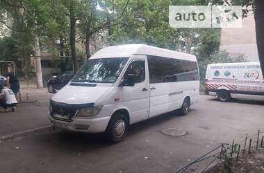 Вантажопасажирський фургон Mercedes-Benz Sprinter 2004 в Одесі