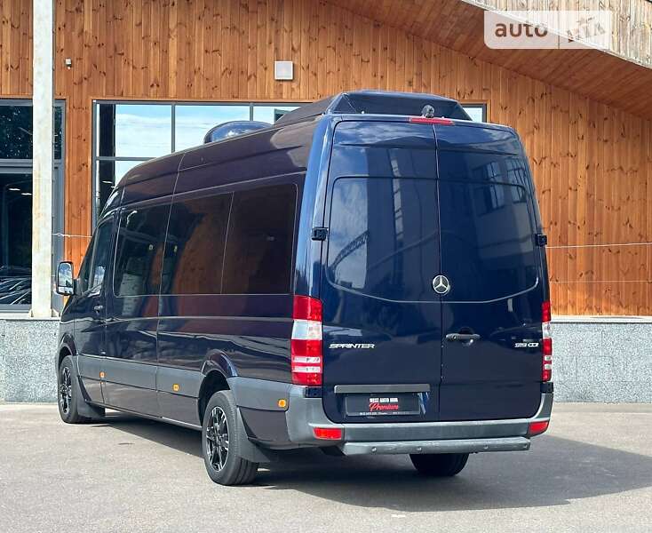Микроавтобус Mercedes-Benz Sprinter 2013 в Киеве