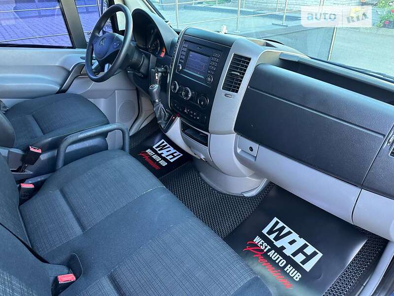 Микроавтобус Mercedes-Benz Sprinter 2013 в Киеве