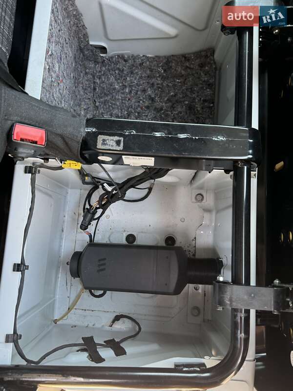 Вантажний фургон Mercedes-Benz Sprinter 2017 в Одесі фото 18 Вантажний фургон Mercedes-Benz Sprinter 2017 в Одесі