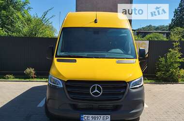 Вантажний фургон Mercedes-Benz Sprinter 2020 в Чернівцях