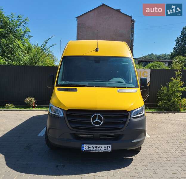 Вантажний фургон Mercedes-Benz Sprinter 2020 в Чернівцях