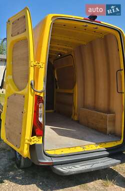 Вантажний фургон Mercedes-Benz Sprinter 2020 в 