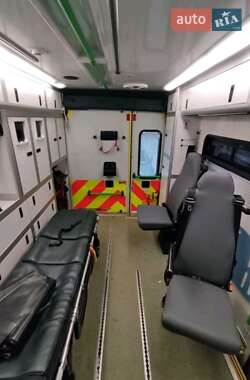 Автомобиль скорой помощи Mercedes-Benz Sprinter 2013 в 