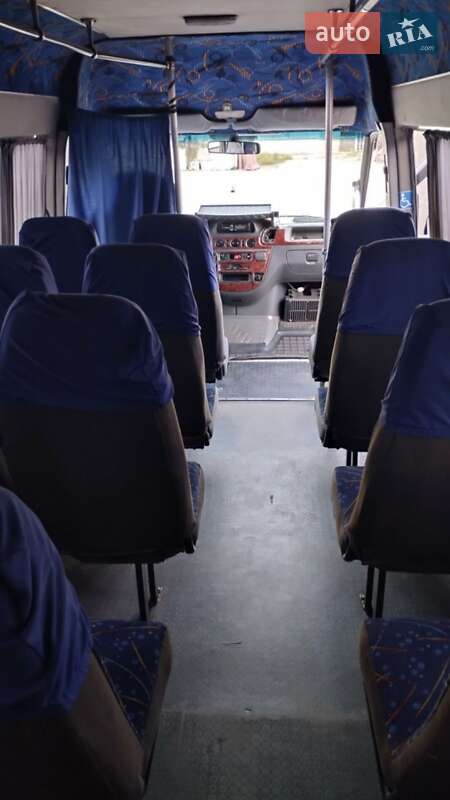 Микроавтобус Mercedes-Benz Sprinter 2006 в 