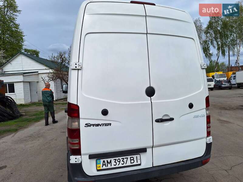 Микроавтобус Mercedes-Benz Sprinter 2007 в Звягеле
