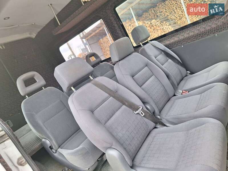 Микроавтобус Mercedes-Benz Sprinter 2007 в Звягеле