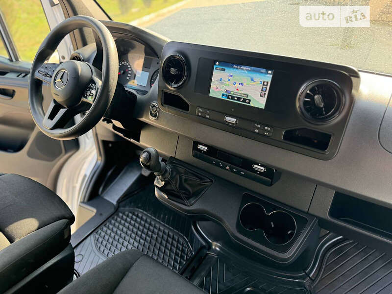 Грузовой фургон Mercedes-Benz Sprinter 2023 в Виннице