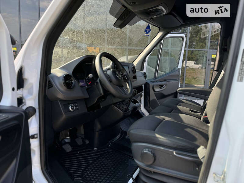 Грузовой фургон Mercedes-Benz Sprinter 2023 в Виннице