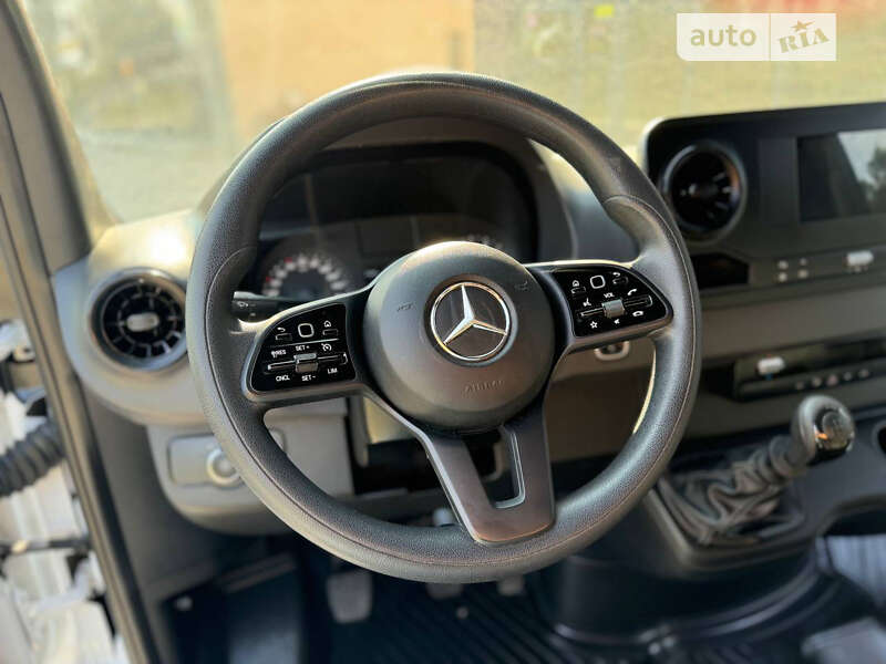 Грузовой фургон Mercedes-Benz Sprinter 2023 в Виннице