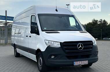 Вантажний фургон Mercedes-Benz Sprinter 2019 в Львові