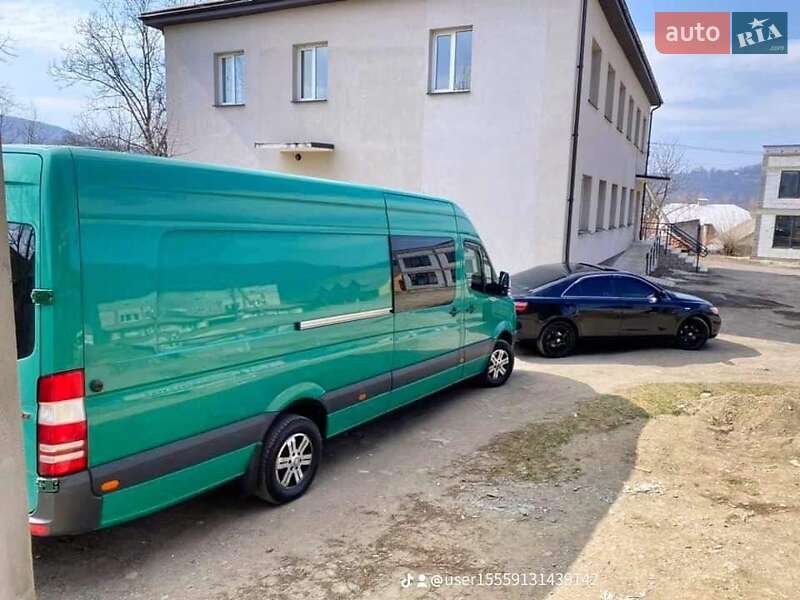 Mercedes-Benz Sprinter 2010
