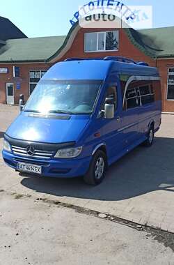 Микроавтобус Mercedes-Benz Sprinter 2003 в Рожнятове