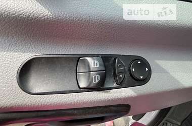 Грузовой фургон Mercedes-Benz Sprinter 2013 в 