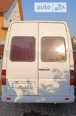 Туристический / Междугородний автобус Mercedes-Benz Sprinter 2001 в Луцке