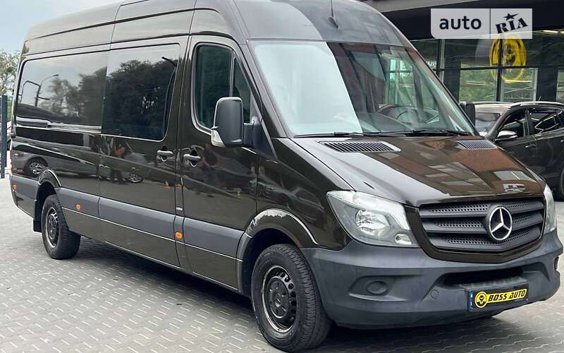 Грузовой фургон Mercedes-Benz Sprinter 2015 в 