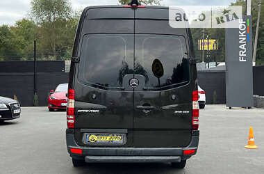 Грузовой фургон Mercedes-Benz Sprinter 2015 в 