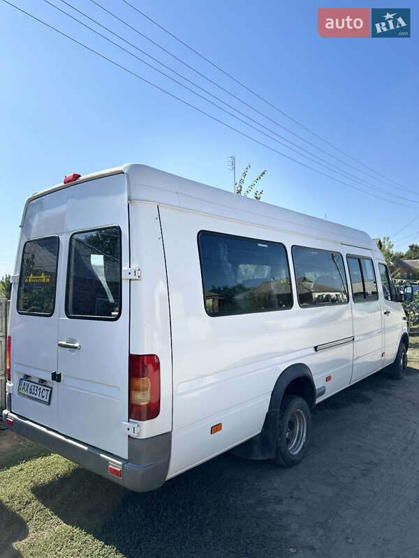 Туристический / Междугородний автобус Mercedes-Benz Sprinter 2005 в Харькове