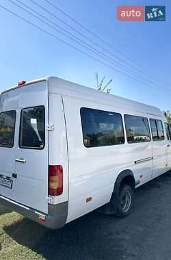 Туристический / Междугородний автобус Mercedes-Benz Sprinter 2005 в 