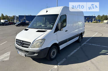 Вантажний фургон Mercedes-Benz Sprinter 2006 в Дніпрі