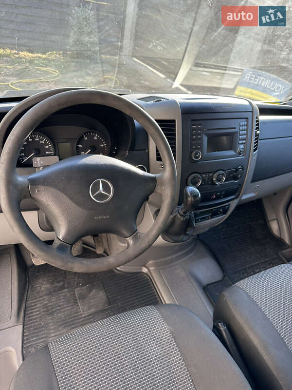 Грузовой фургон Mercedes-Benz Sprinter 2011 в Киеве фото 9 Грузовой фургон Mercedes-Benz Sprinter 2011 в Киеве