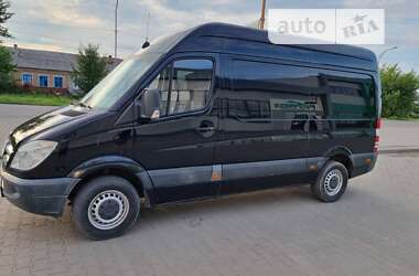 Вантажний фургон Mercedes-Benz Sprinter 2011 в Нововолинську