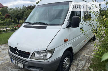 Грузопассажирский фургон Mercedes-Benz Sprinter 2003 в Ивано-Франковске