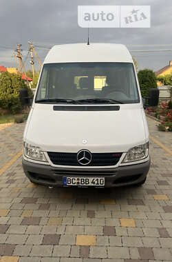 Вантажопасажирський фургон Mercedes-Benz Sprinter 2005 в Івано-Франківську