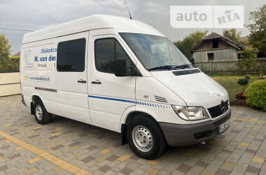 Грузопассажирский фургон Mercedes-Benz Sprinter 2005 в Ивано-Франковске