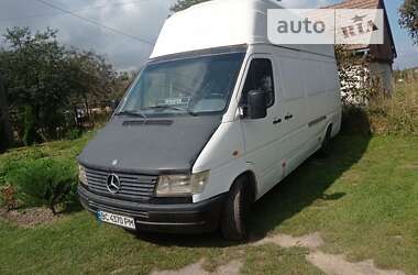 Вантажний фургон Mercedes-Benz Sprinter 1997 в Городку