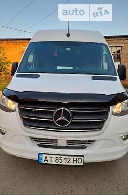 Грузопассажирский фургон Mercedes-Benz Sprinter 2020 в Стрые