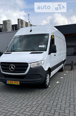 Грузовой фургон Mercedes-Benz Sprinter 2022 в Тячеве