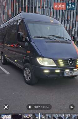 Микроавтобус Mercedes-Benz Sprinter 2005 в 