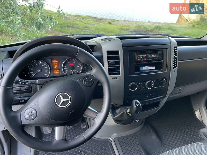 Дом на колесах Mercedes-Benz Sprinter 2011 в Ужгороде