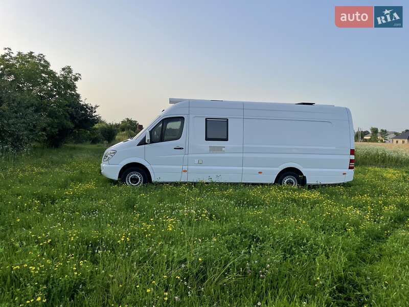 Дом на колесах Mercedes-Benz Sprinter 2011 в Ужгороде