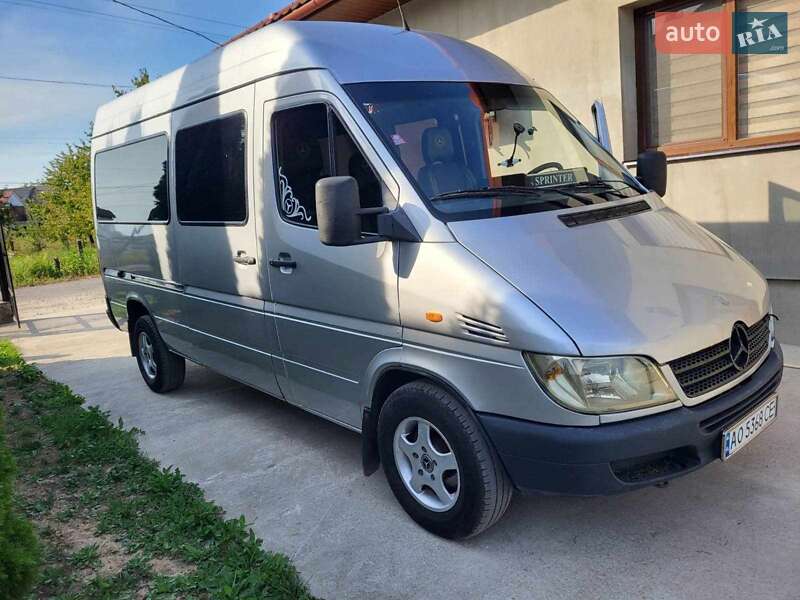 Микроавтобус Mercedes-Benz Sprinter 2003 в Виноградове