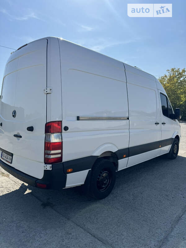 Грузовой фургон Mercedes-Benz Sprinter 2011 в Харькове