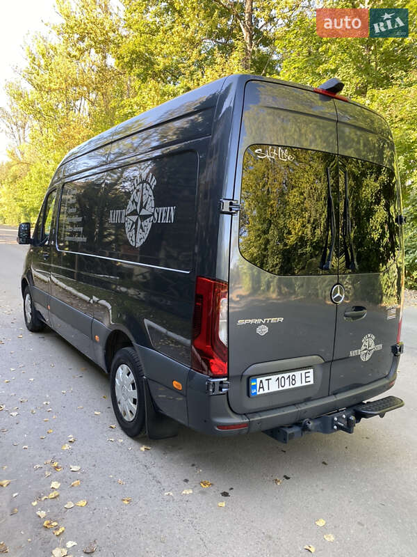 Вантажний фургон Mercedes-Benz Sprinter 2022 в Івано-Франківську