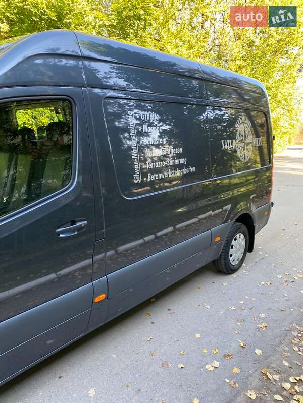 Вантажний фургон Mercedes-Benz Sprinter 2022 в Івано-Франківську