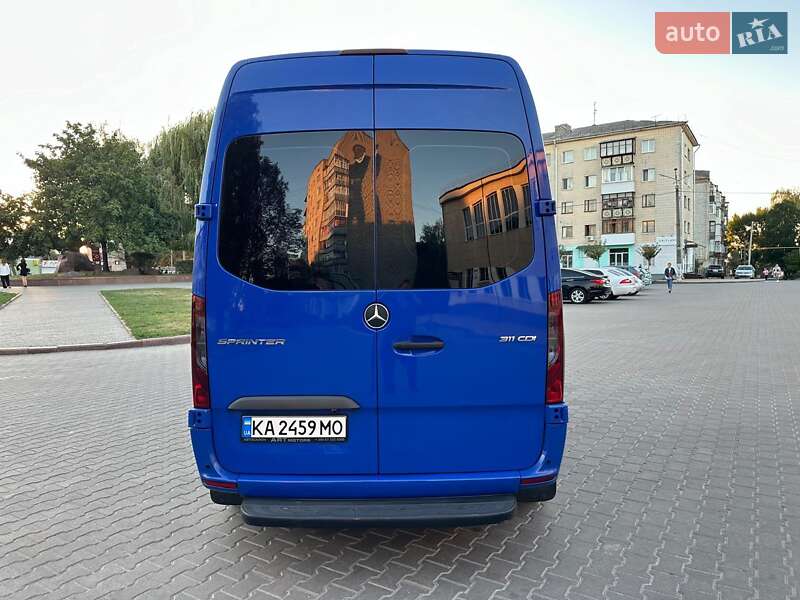 Микроавтобус Mercedes-Benz Sprinter 2019 в Киеве