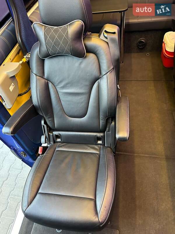 Микроавтобус Mercedes-Benz Sprinter 2019 в Киеве