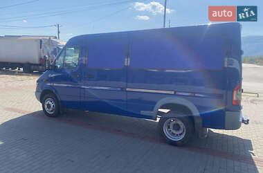 Грузовой фургон Mercedes-Benz Sprinter 2004 в 