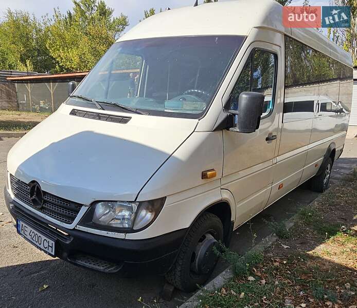 Пригородный автобус Mercedes-Benz Sprinter 2001 в 