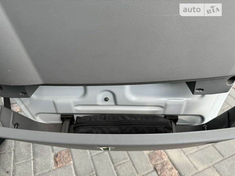 Грузовой фургон Mercedes-Benz Sprinter 2017 в Николаеве