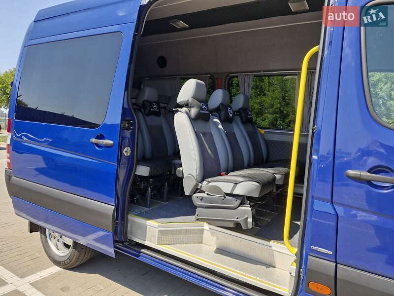Микроавтобус Mercedes-Benz Sprinter 2013 в Киеве