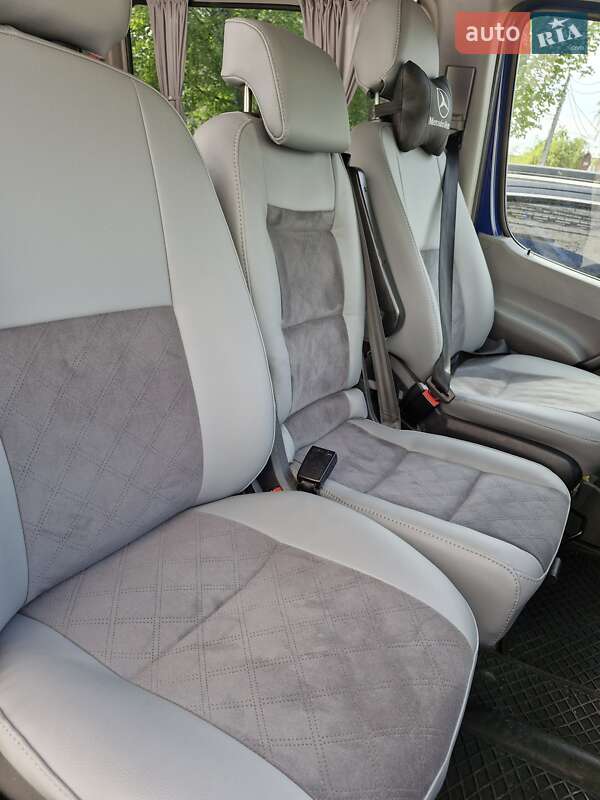 Микроавтобус Mercedes-Benz Sprinter 2013 в Киеве